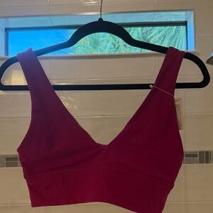 Lululemon Align V-neck Bra A/B SIZE 8  NWT
